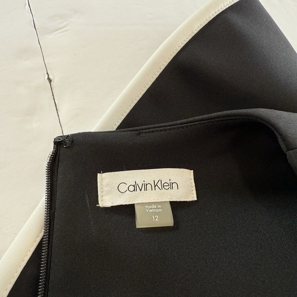 Calvin Klein Black White Piped Ruffle‎ Stretch Scuba Knit Sheath Dress Size 12 - Picture 9 of 10